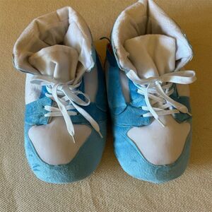 Vintage Happy Feet Blue & White High-Top Sneaker Slippers Stuffed Oversized